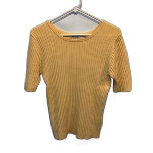 Eddie Bauer short sleeved ladies yellow ribbed sweater size Medium; Crew Neck